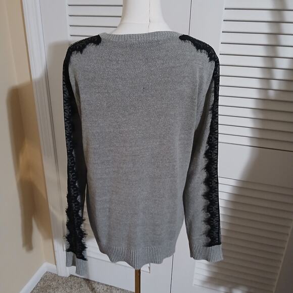 BCBG MAX AZARIA Med Grey Black-Lace-Accent Long-Sleeved Cotton Blend Sweater - Picture 6 of 13
